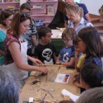 Photo : rencontre et atelier avec Hélène Fortin Rincé au site Saint-Sauveur - Terres de Montaigu